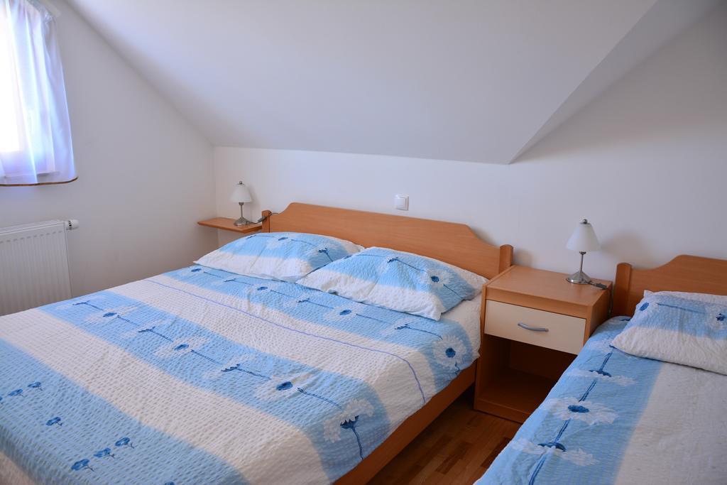 Apartments Gatej 체르크노 외부 사진