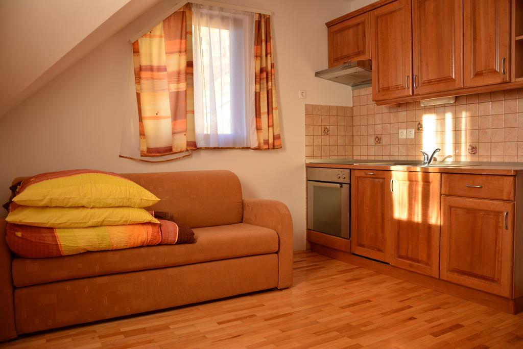 Apartments Gatej 체르크노 외부 사진