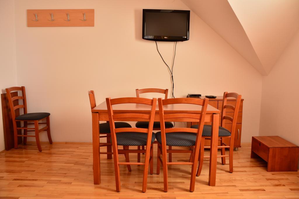 Apartments Gatej 체르크노 외부 사진